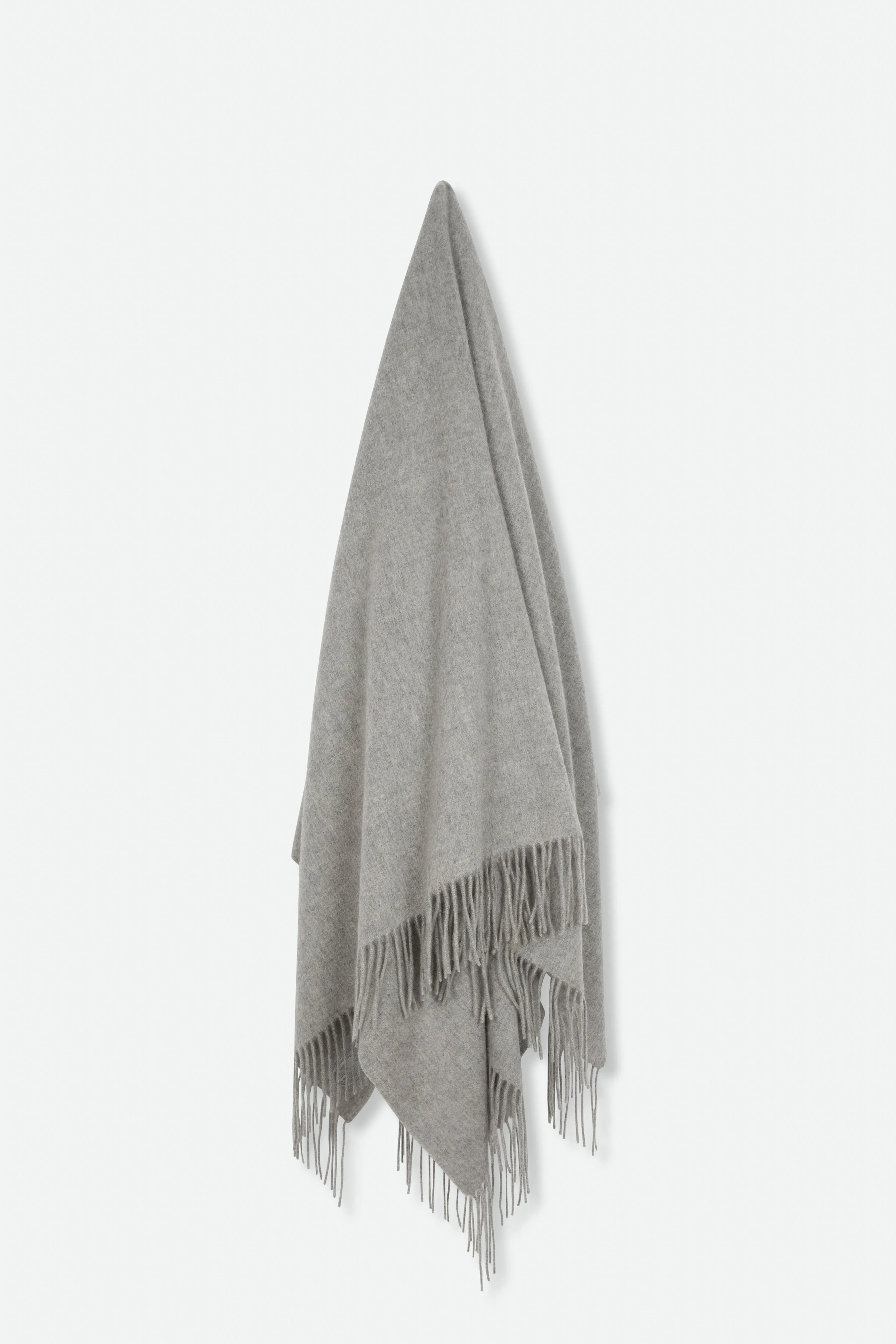 BASILIO BLANKET FRINGED WRAP IN PURE CASHMERE