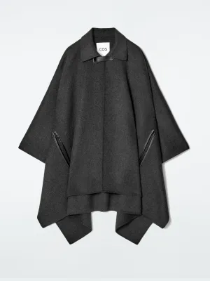 Double-faced merino wool cape