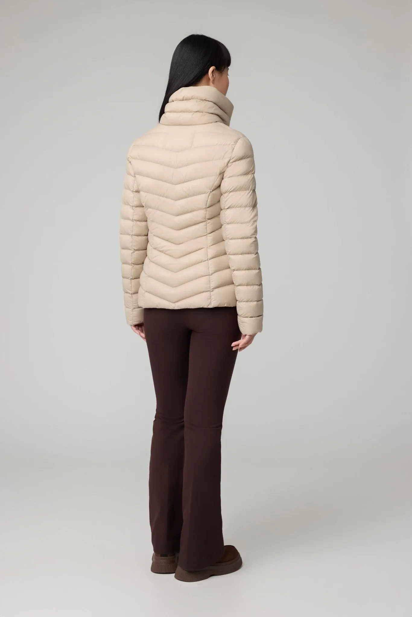 SOIA&KYO EMILIA - Sustainable Slim-Fit Lightweight Down Jacket