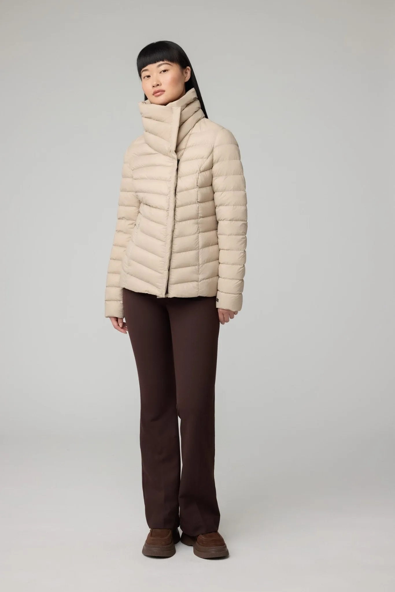 SOIA&KYO EMILIA - Sustainable Slim-Fit Lightweight Down Jacket