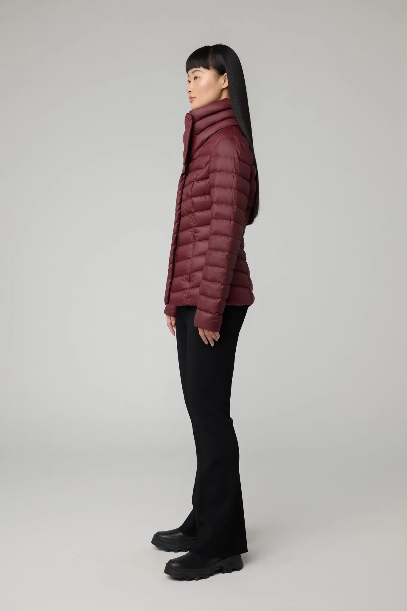 SOIA&KYO EMILIA - Sustainable Slim-Fit Lightweight Down Jacket