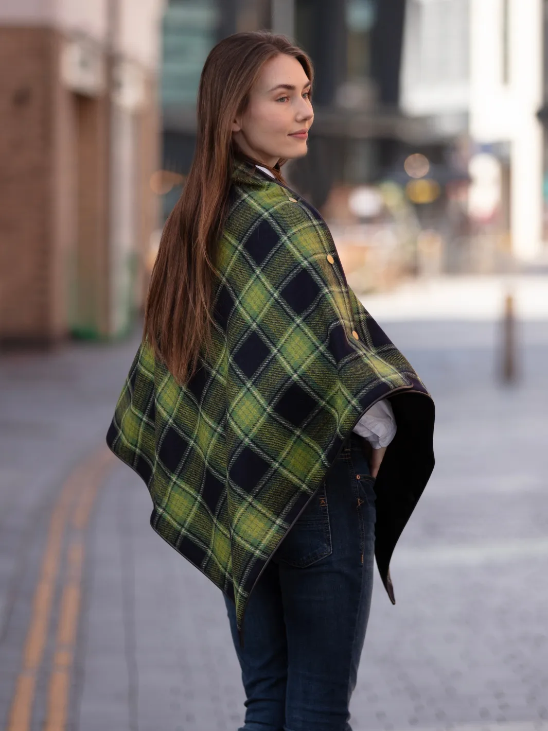 Tweed Shawl - Green Tartan