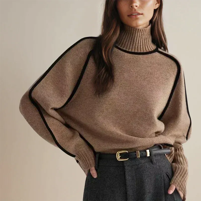 Women's Oversized Knit Turtleneck Jumper with Black Line | Ideal for Autumn/Winter