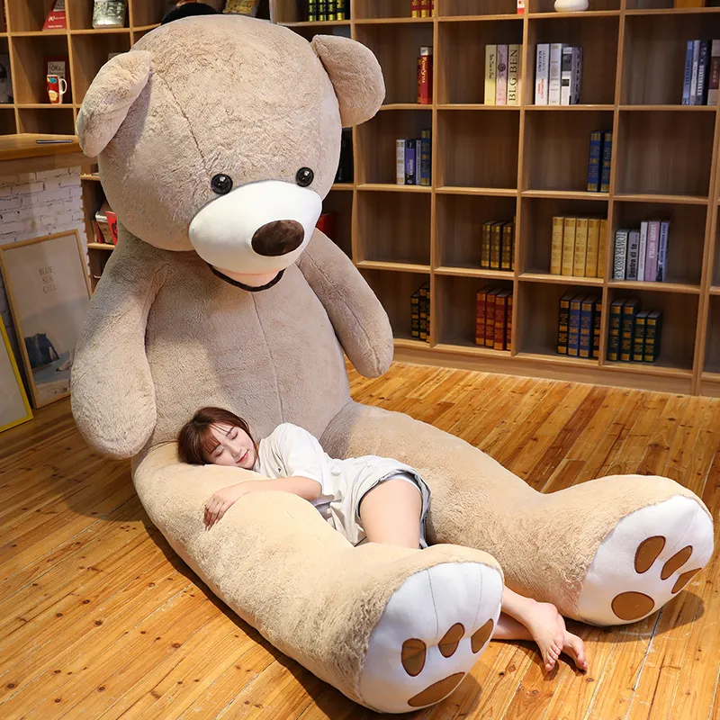 World's Biggest Teddy Bear (11ft)